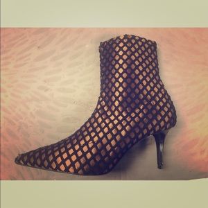 Zara Bootie